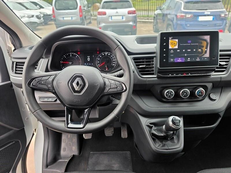RENAULT Trafic T27 2.0 dCi 150 L1H1 TOUCH 8 CAM 23