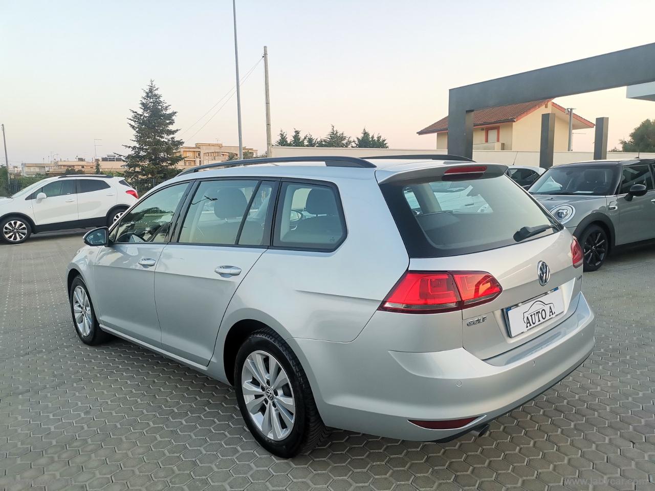 VOLKSWAGEN Golf Variant 1.6 TDI 110 CV Business BMT