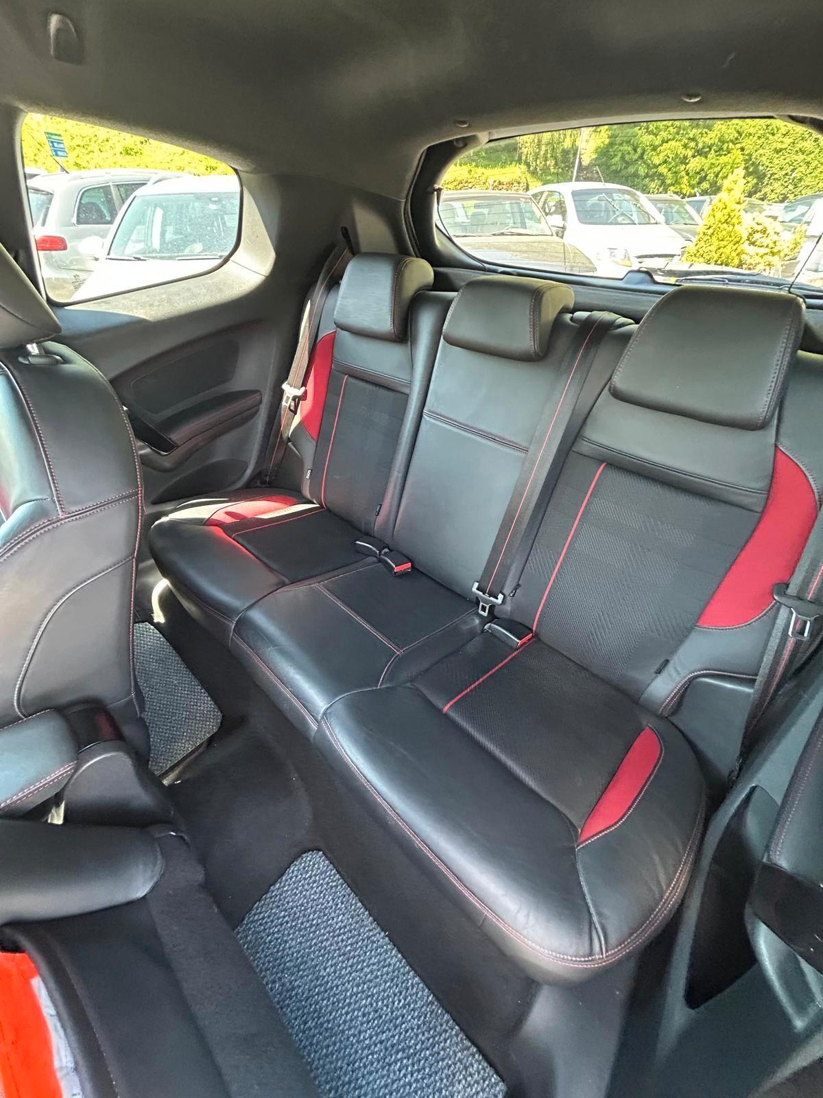 Peugeot 208 PureTech 82 5 porte Access