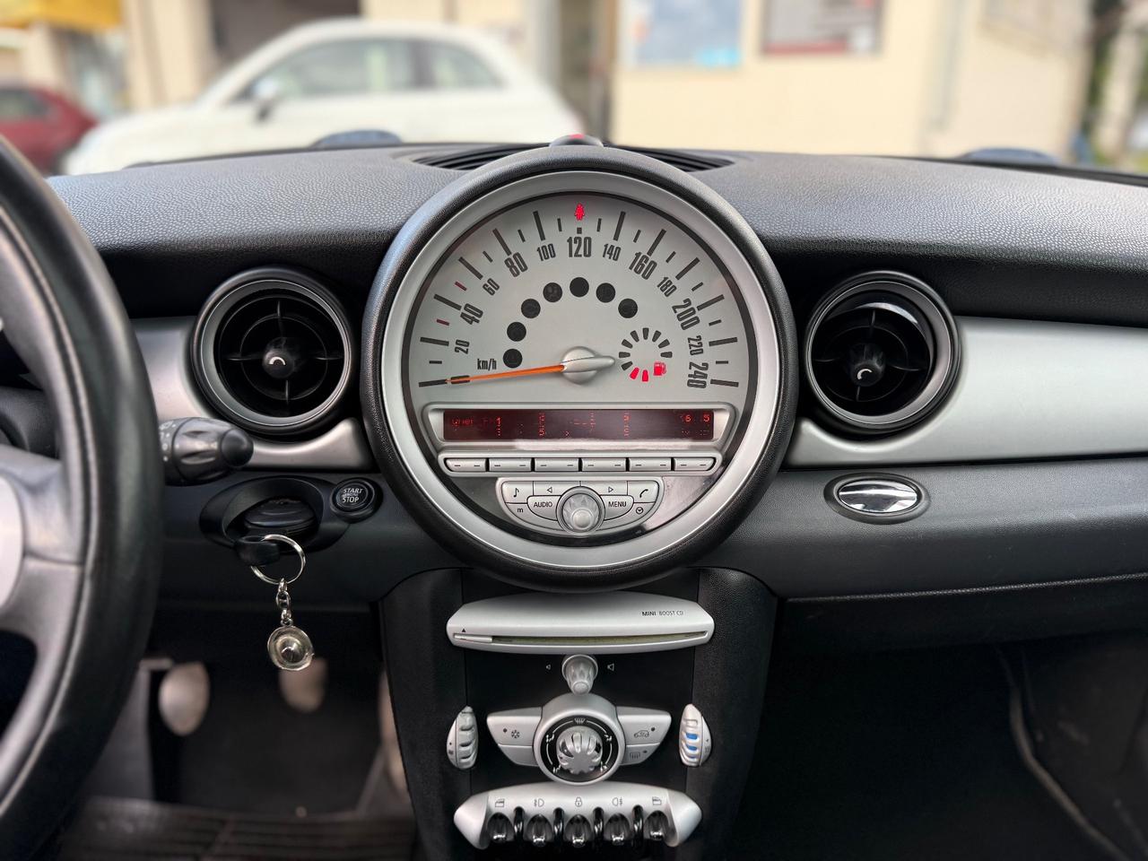 Mini 1.6 16V Cooper D NEOPATENTATI