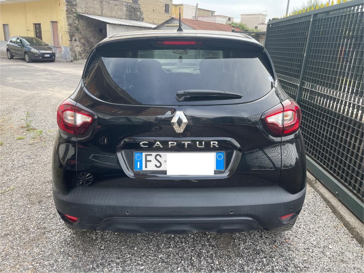 Renault Captur 1.5dci 90cv SINISTRATO 2019
