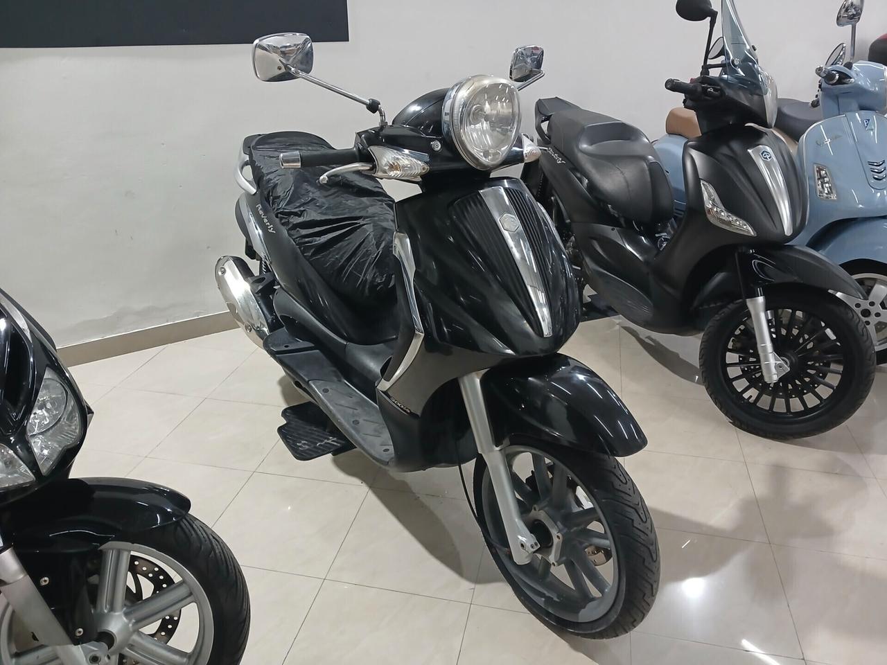 Piaggio Beverly 300 TOURER