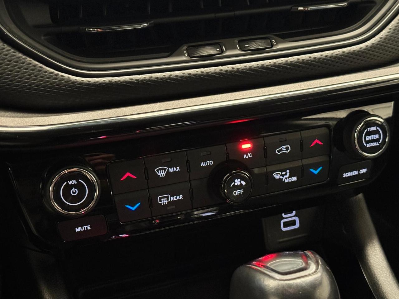 Jeep Compass 1.3 Turbo T4 190 CV PHEV AT6 4xe Night Eagle