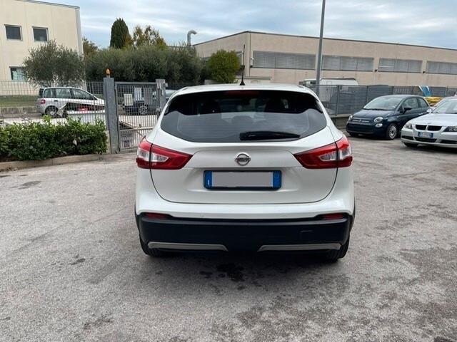 Nissan Qashqai 1.5 dCi DPF Acenta
