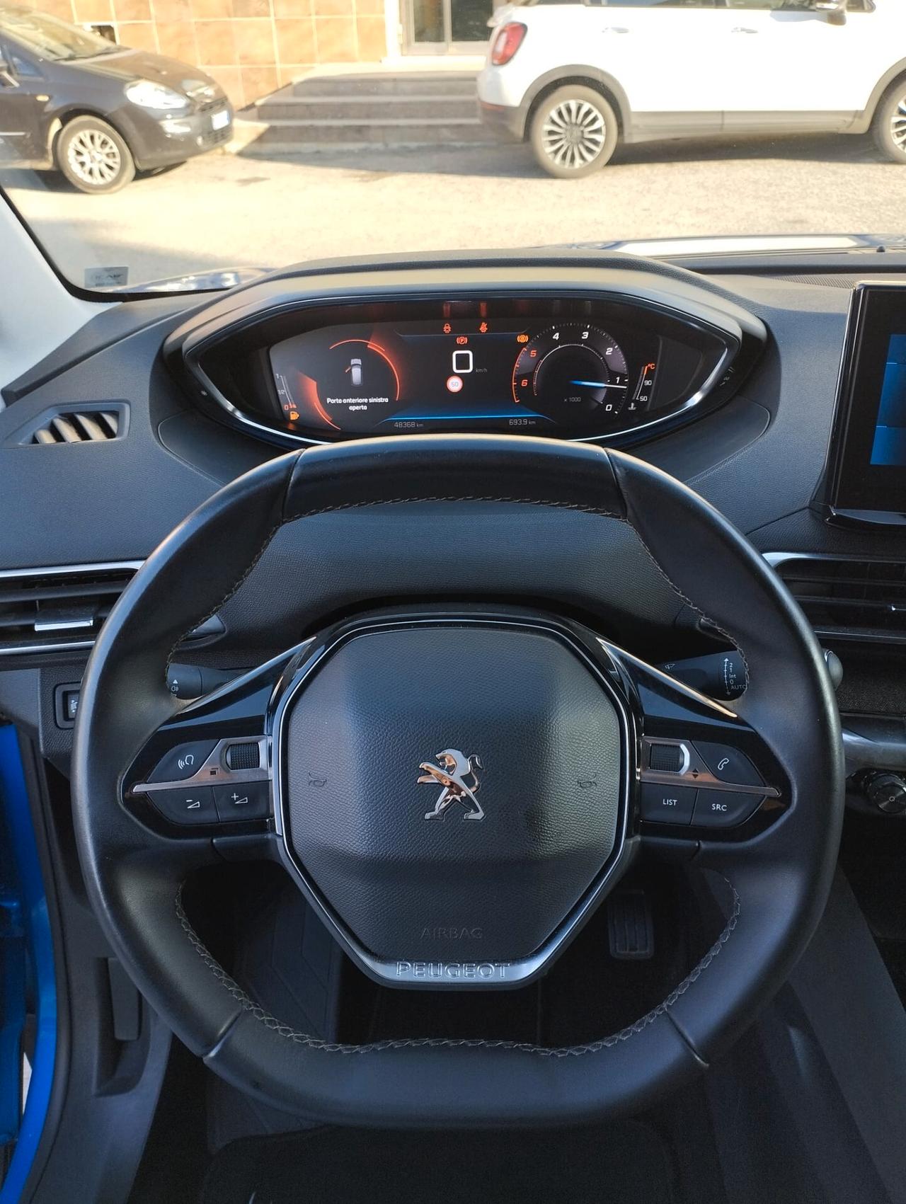 Peugeot 3008 BlueHDi 130 S&S Allure Pack