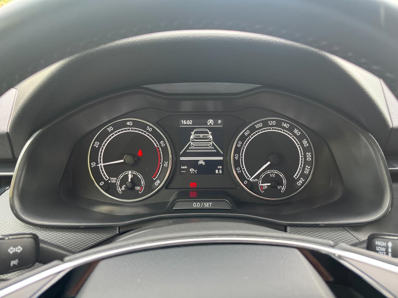 Skoda Kamiq 1.0 TSI 115 CV DSG AUTO/TELECAM **KM 70475**