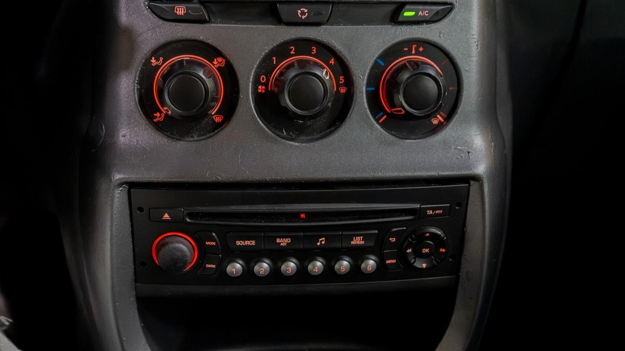 Citroen C3 1.2 VTi 82 Exclusive PERMUTA