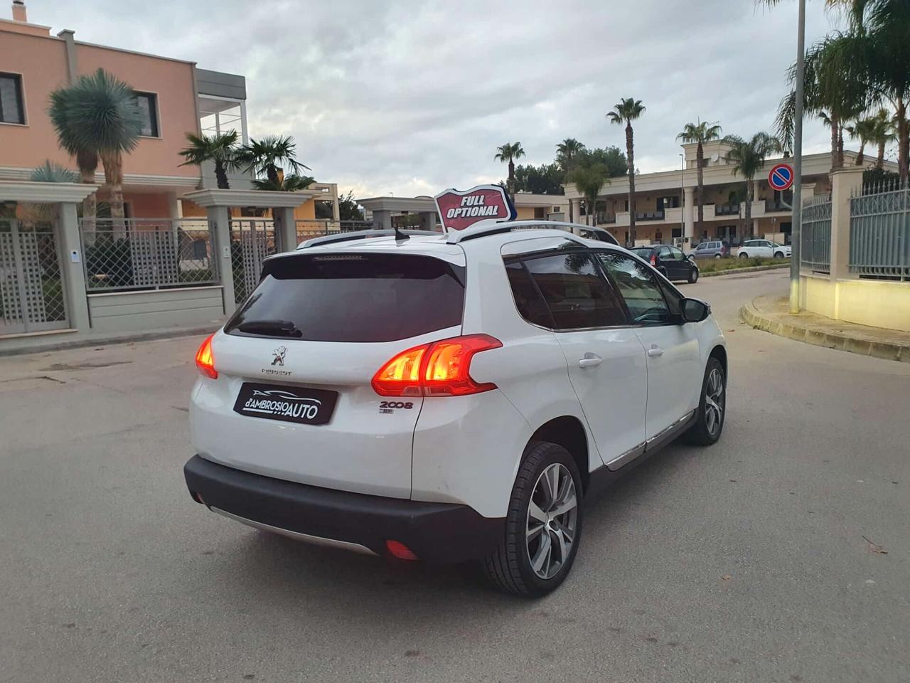 Peugeot 2008 1.6 e-HDi 92 CV Allure