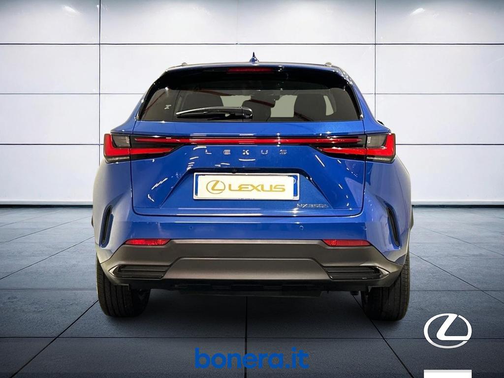 Lexus NX 2.5 Hybrid Premium 4WD e-CVT