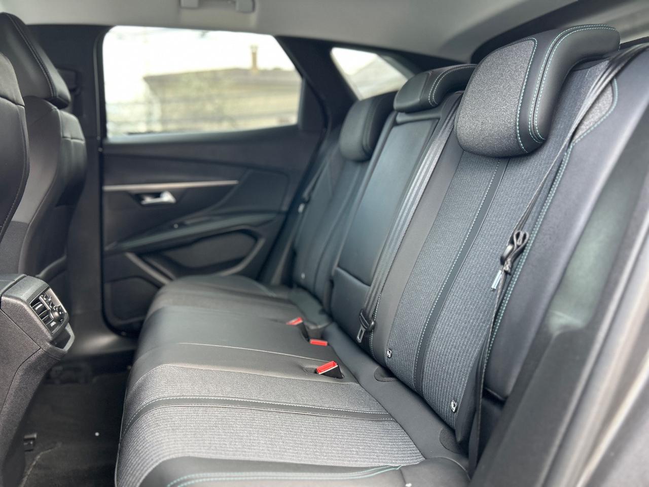 Peugeot 3008 3008 1.5 bluehdi Allure s&s 130cv eat8