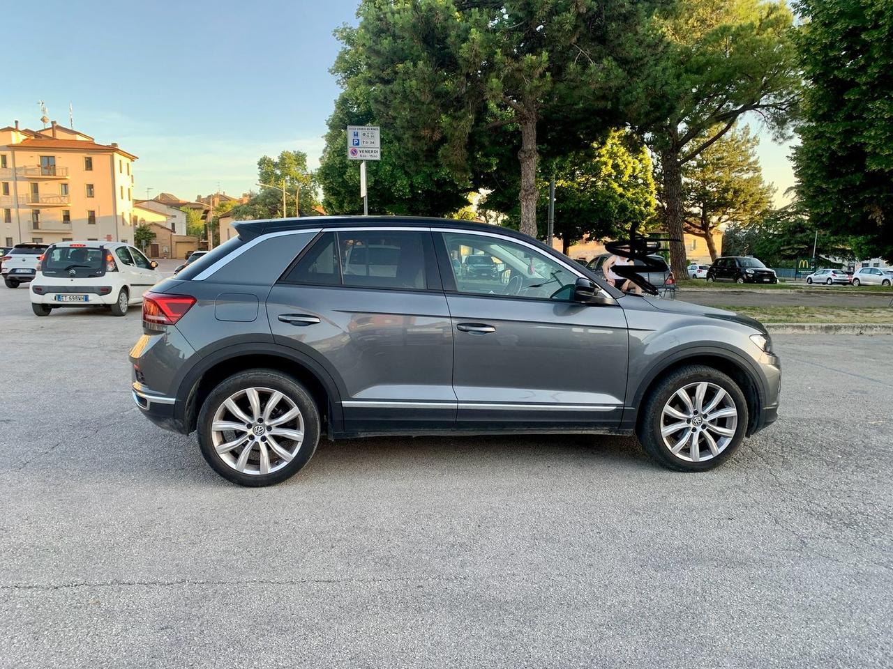 Volkswagen T-Roc VW T-ROC 1.6 TDI Advanced #5716