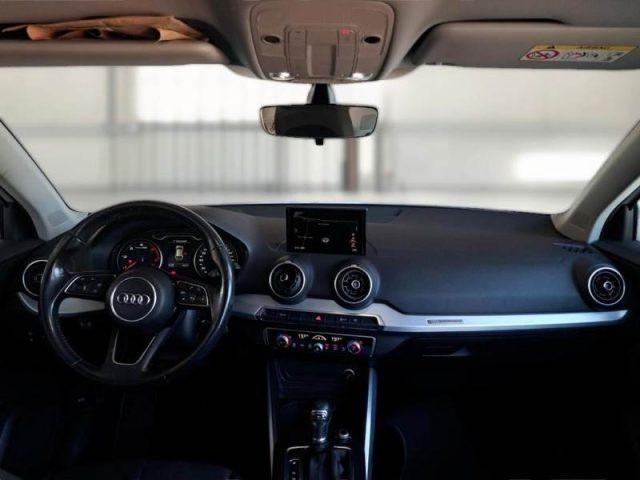 AUDI Q2 30 TDI S tronic Business