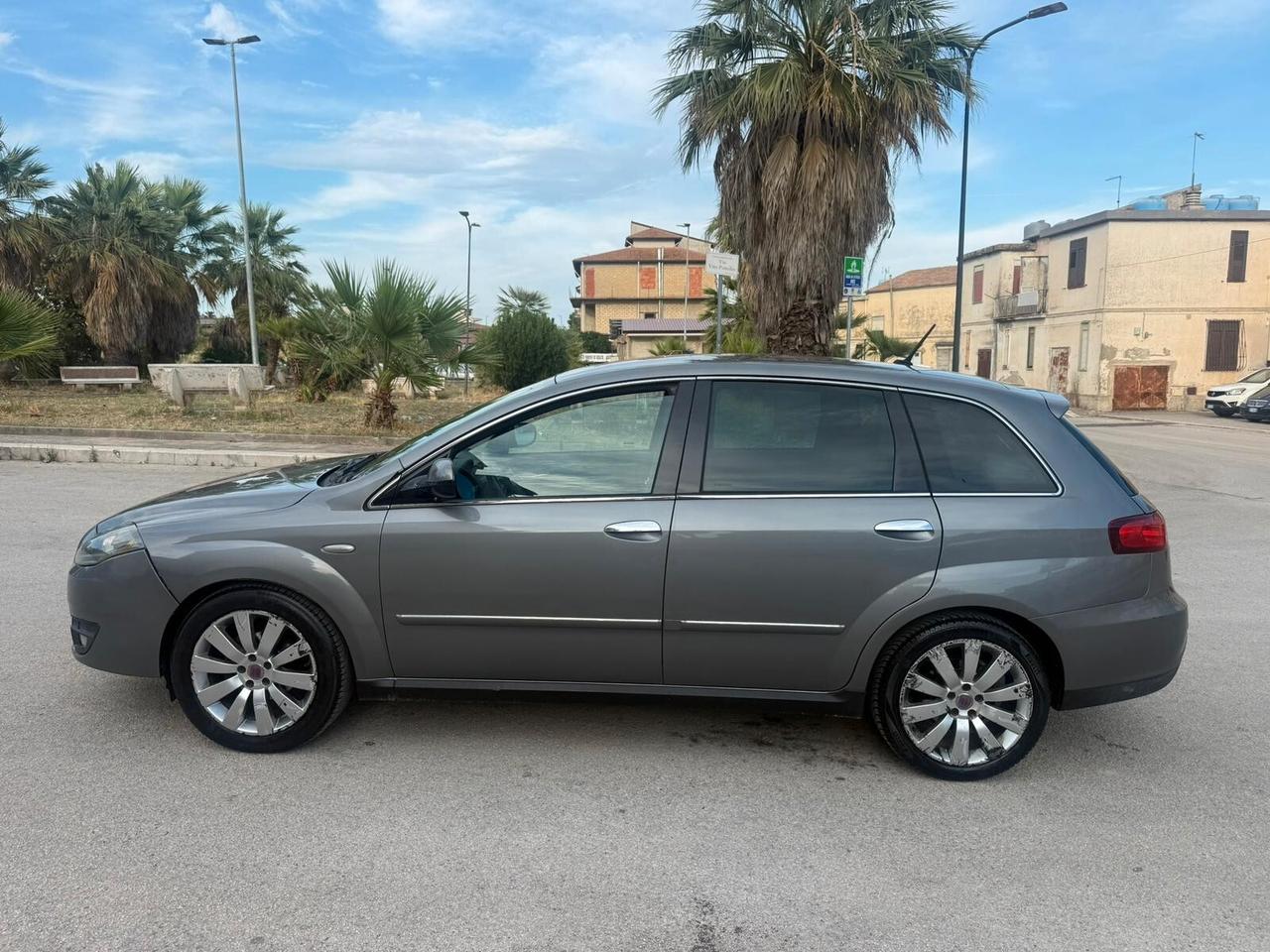 Fiat Croma 1.9 Multijet Emotion automatica