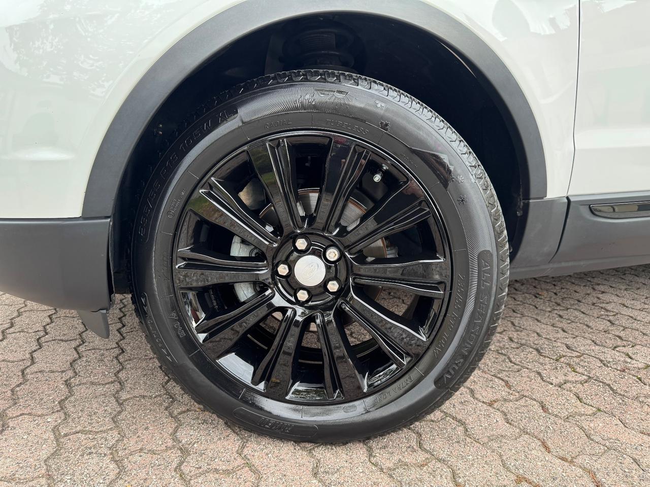 Land Rover Range Evoque 2.0 eD4 5p. SE Black Desing Pack