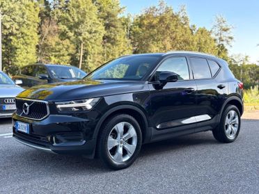 Volvo XC40 D3 AWD Momentum