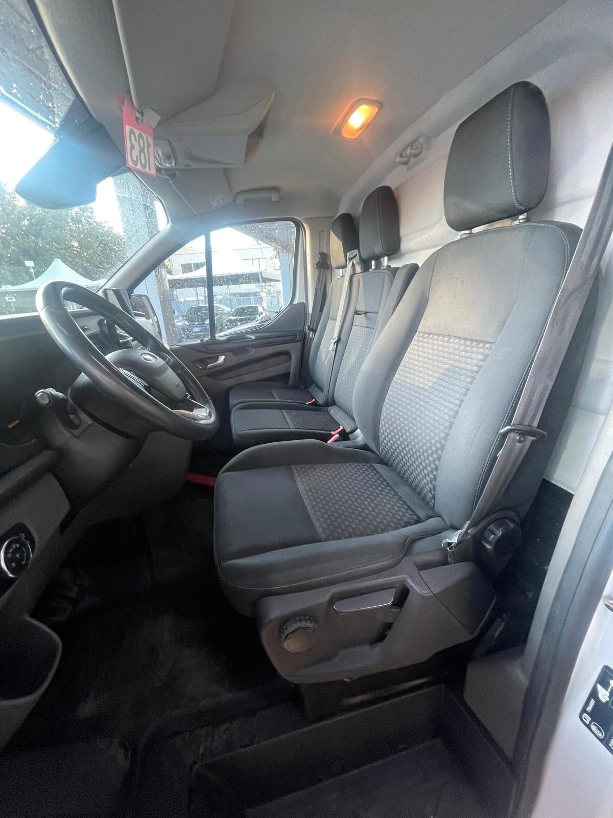 Ford Transit 350 2.0 EcoBl. 130CV PL-TM Combi compl. pian. Trend