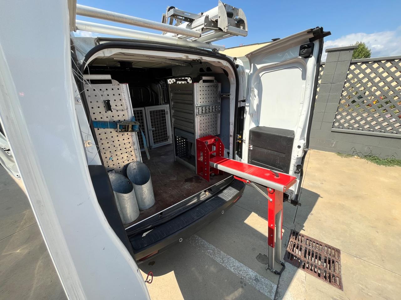 Fiat Doblo’ 1.4 t-jet 120cv Benzina/Metano Natural Power
