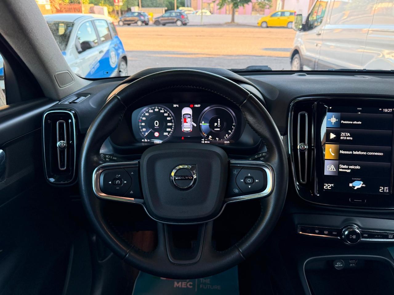 VOLVO XC40 km. 64.000! T5 Plug-in Hybrid