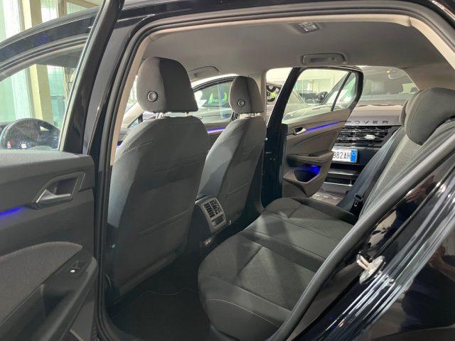 VOLKSWAGEN Golf 1.0 eTSI EVO DSG Life