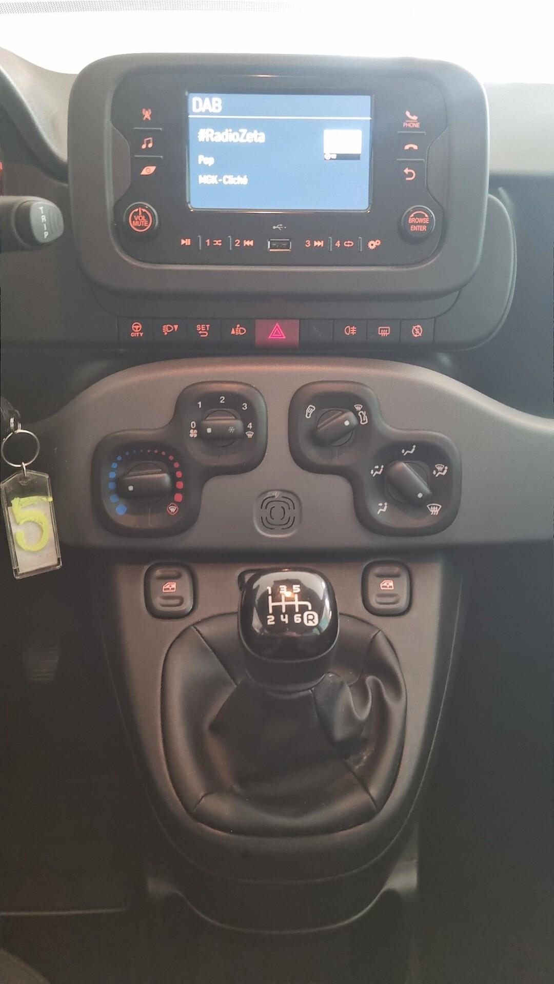 Fiat Panda 1.0 FireFly S&S Hybrid City Cross