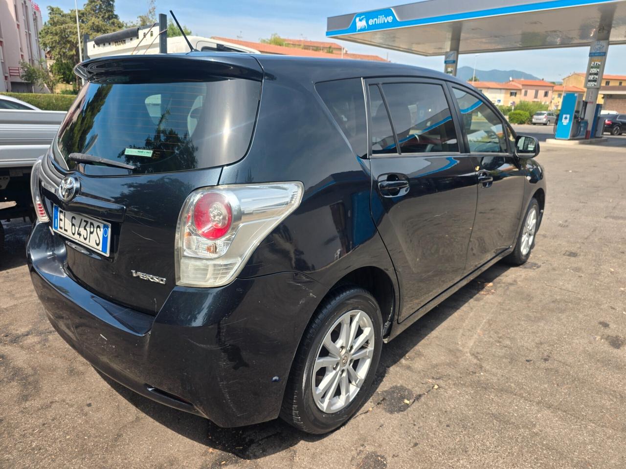 Toyota Avensis 2.0 D-4D Wagon Lounge