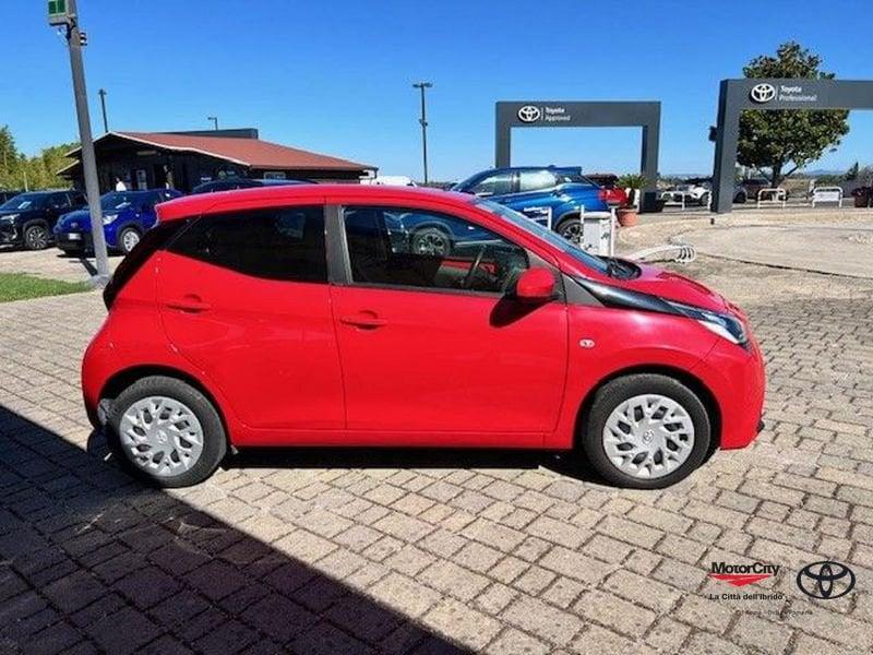 Toyota Aygo 1.0 VVT-i 69 CV 5 porte x-business