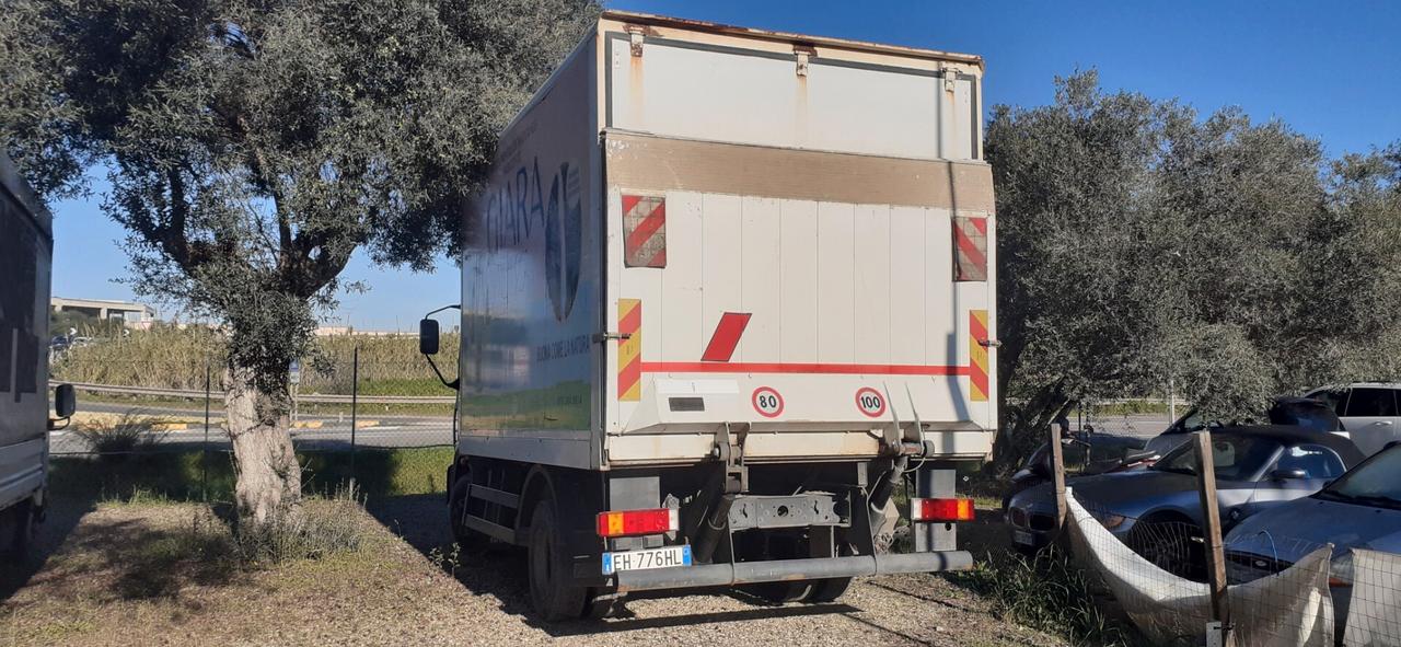 Iveco 120E18 2006 - 6.0 diesel con sp.idraulica Lb automobili