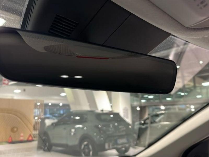 Kia EV3 Standard Range Earth