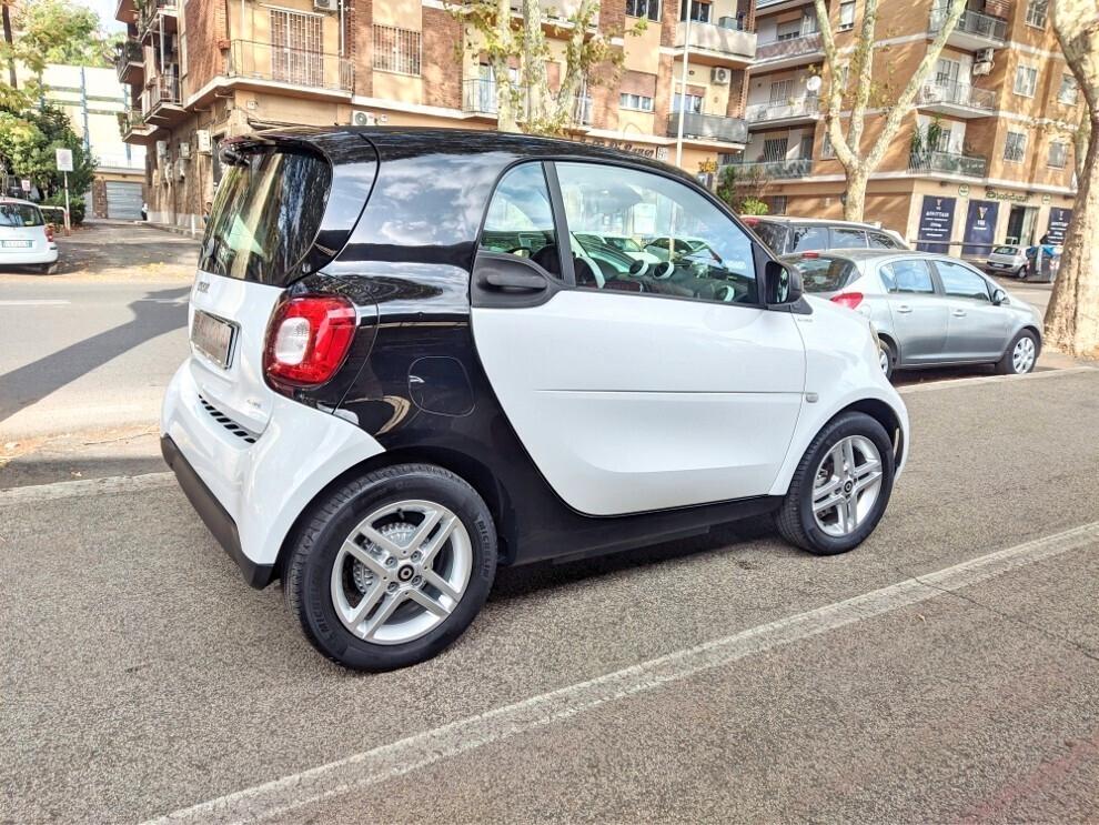 Smart ForTwo EQ PREZZO VERO UNIPRO TAGLIANDI OK NEOPATENTATI