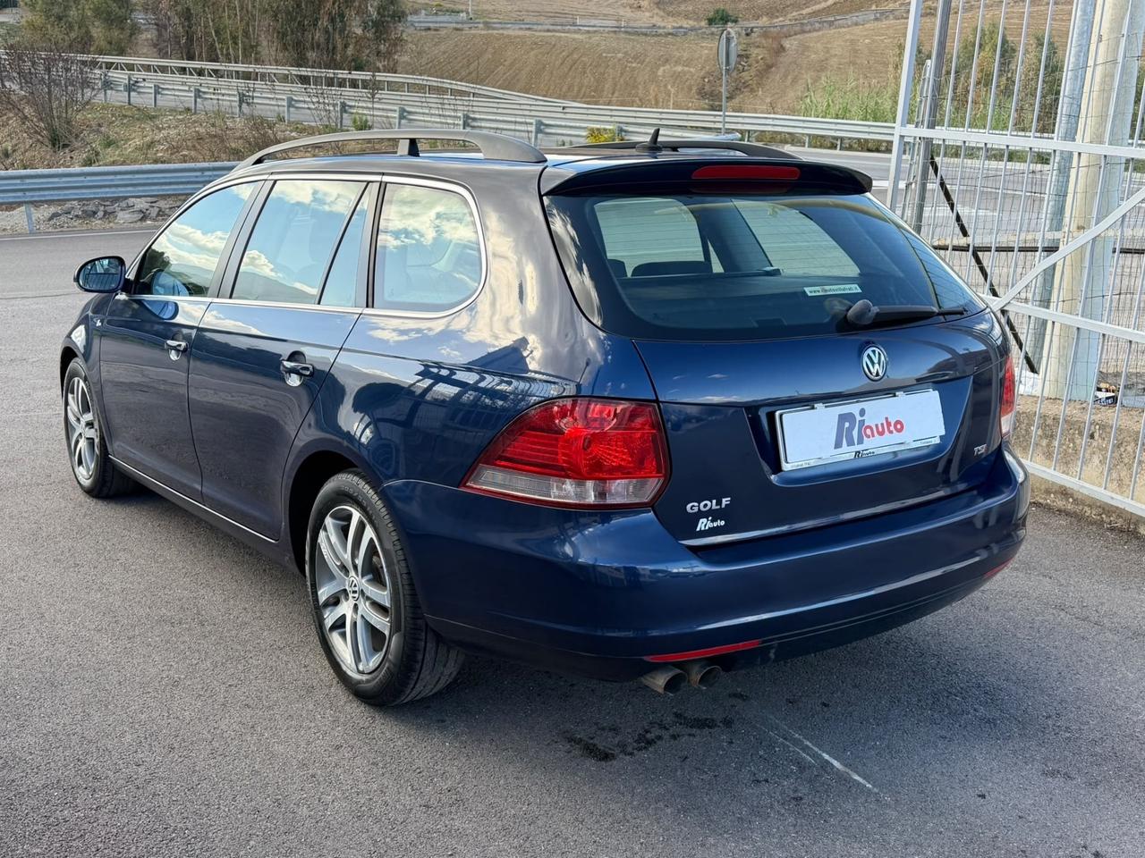Volkswagen Golf 1.4 tsi variant