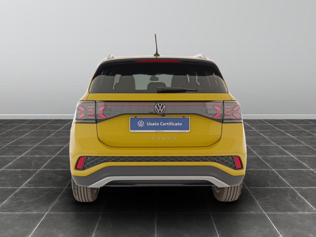Volkswagen T-Cross 1.0 tsi 115cv r-line