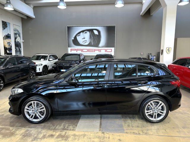 BMW 116 d 5p. Business Advantage Auto - 17"M - Carplay-IVA