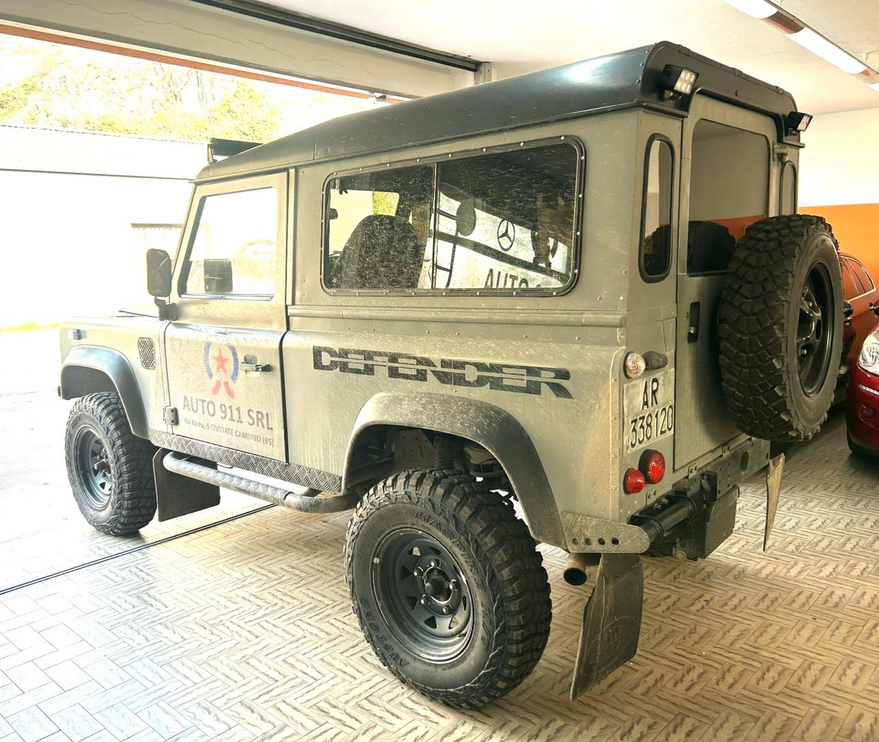 LAND ROVER Defender 90 2.5 TDI AUTOCARRO 3 POSTI