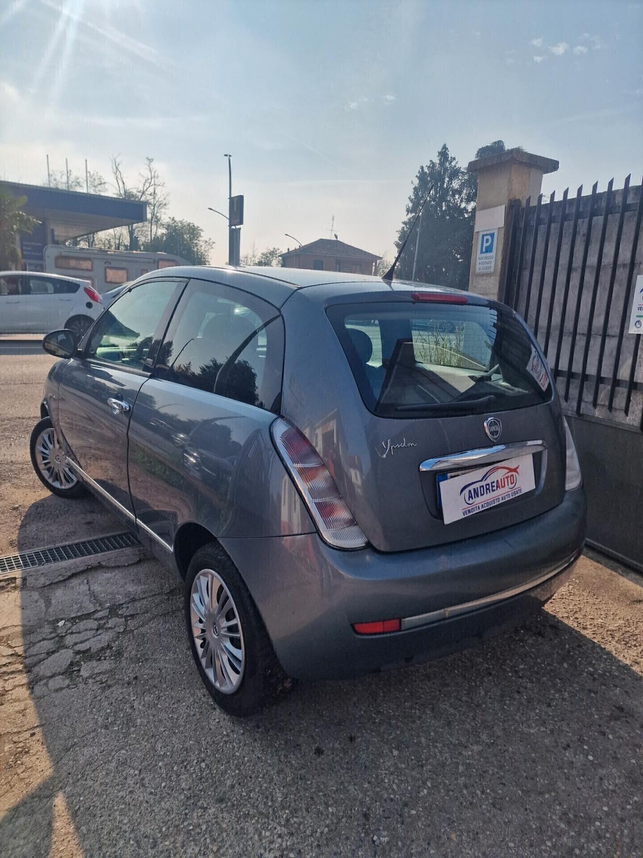 Lancia Ypsilon 1.2 69 CV Diva