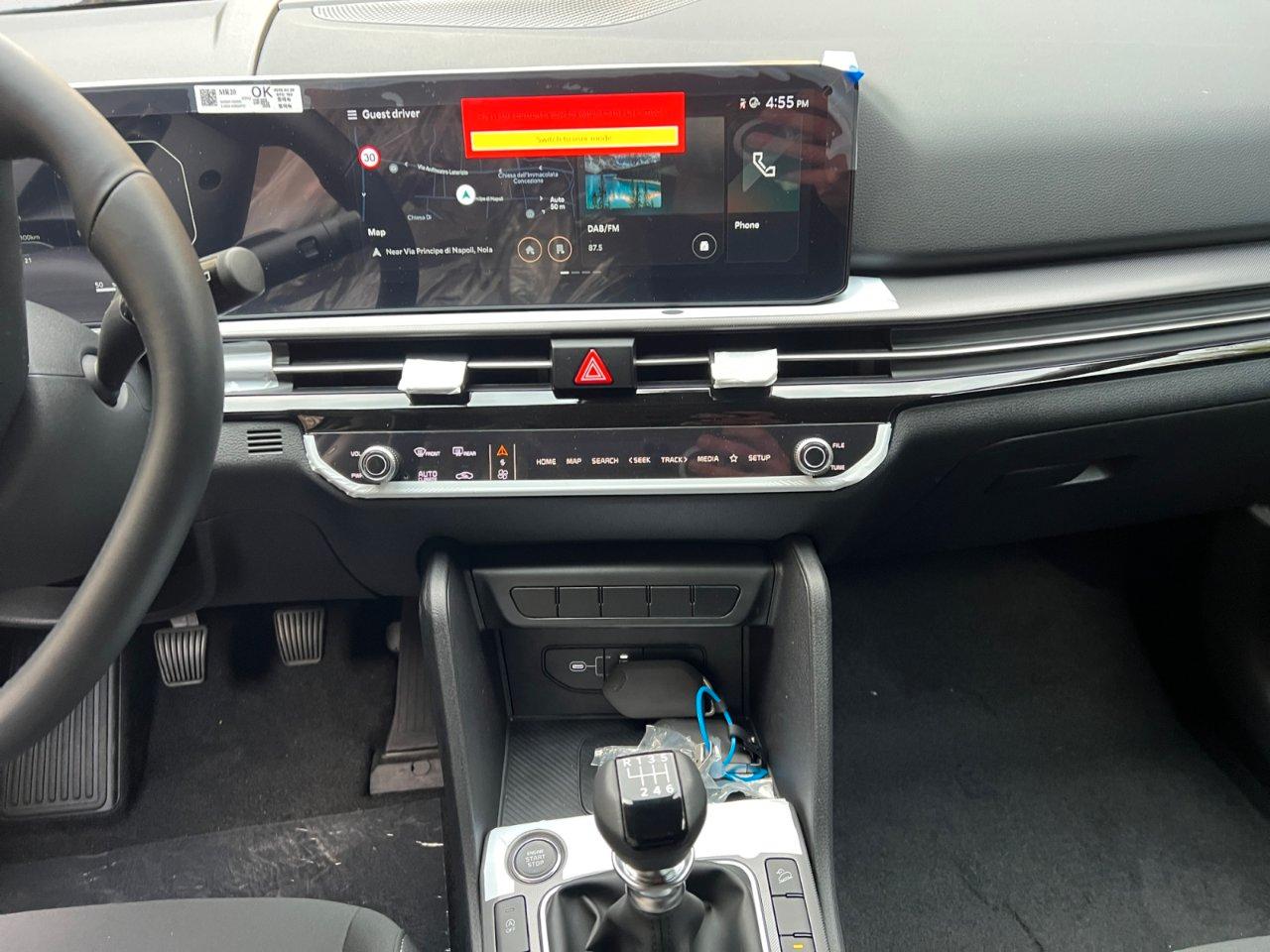 Kia Sportage 1.6 TGDi PHEV AT Business