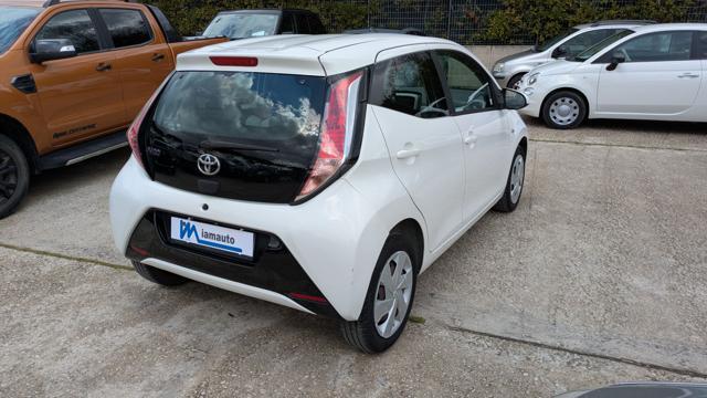 TOYOTA Aygo 1.0cc 69cv AUTOMATICA RETROCAMERA BLUETOOTH
