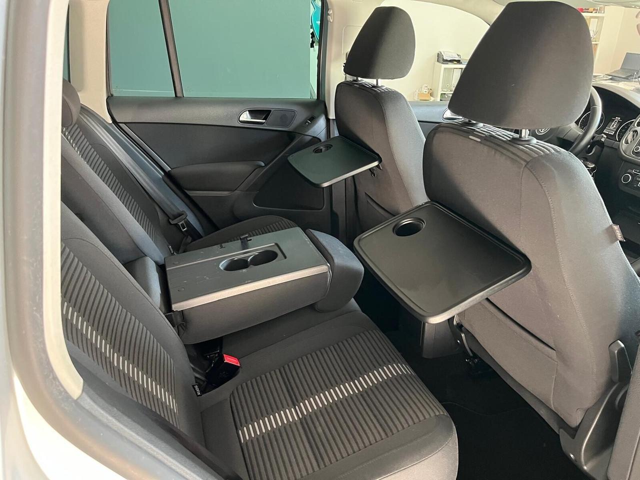 Volkswagen Tiguan 2.0 TDI DPF 4MOTION DSG Sport &