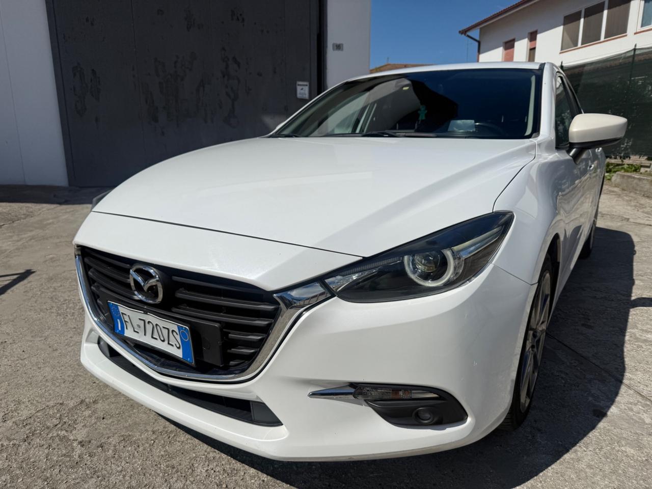 Mazda 3 1.5 Skyactiv-Diesel Euro 6B 11/2017 FULL