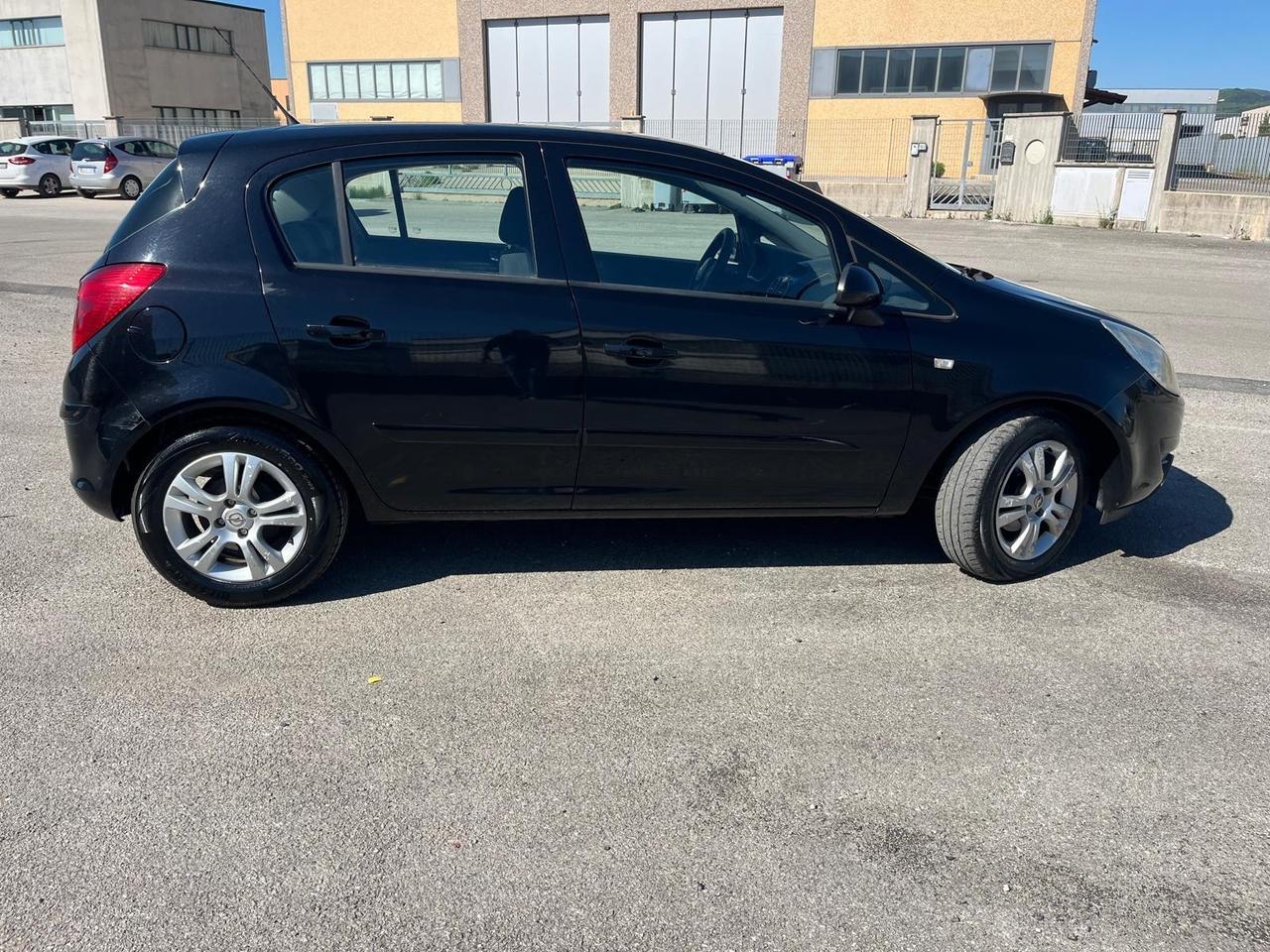 Opel Corsa 1.3 CDTI Club 141000 KM