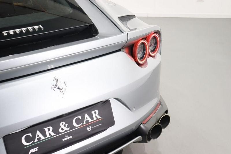 Ferrari 812 Superfast Superfast 6.5 dct