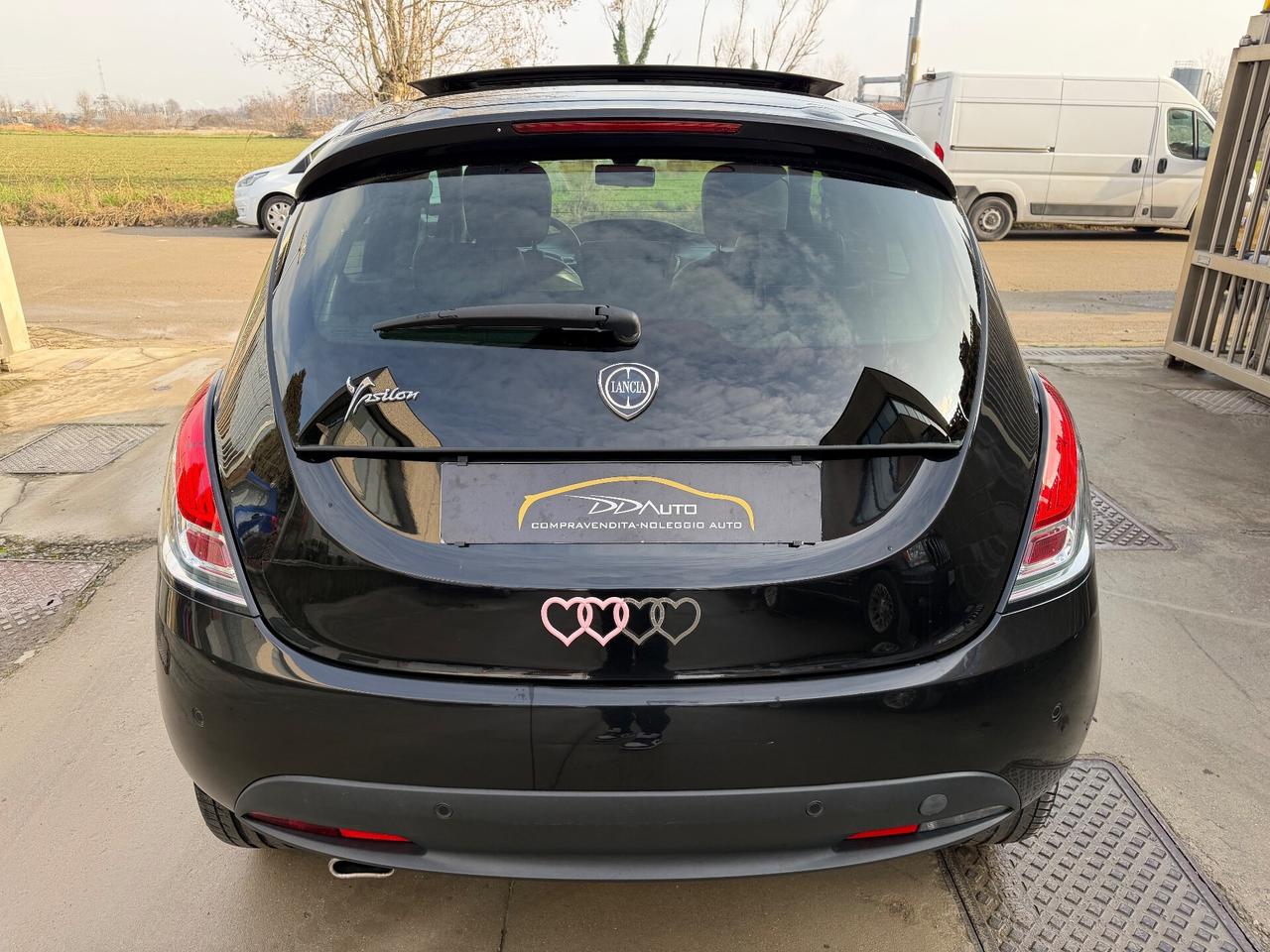 Lancia Ypsilon 1.3 MJT 16V 95 CV 5 porte S&S Elefantino