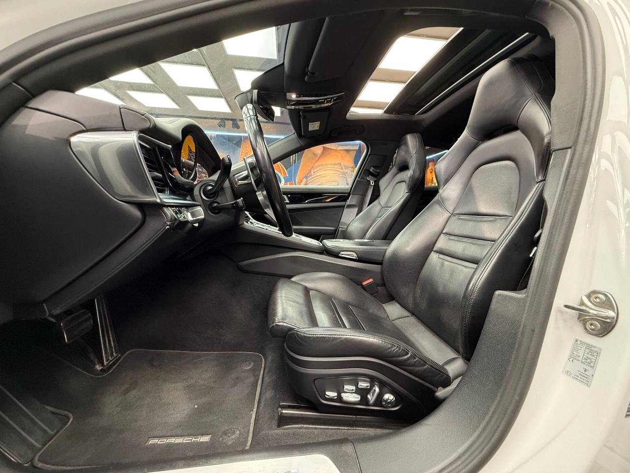 Porsche Panamera 4.0 4S auto (491)