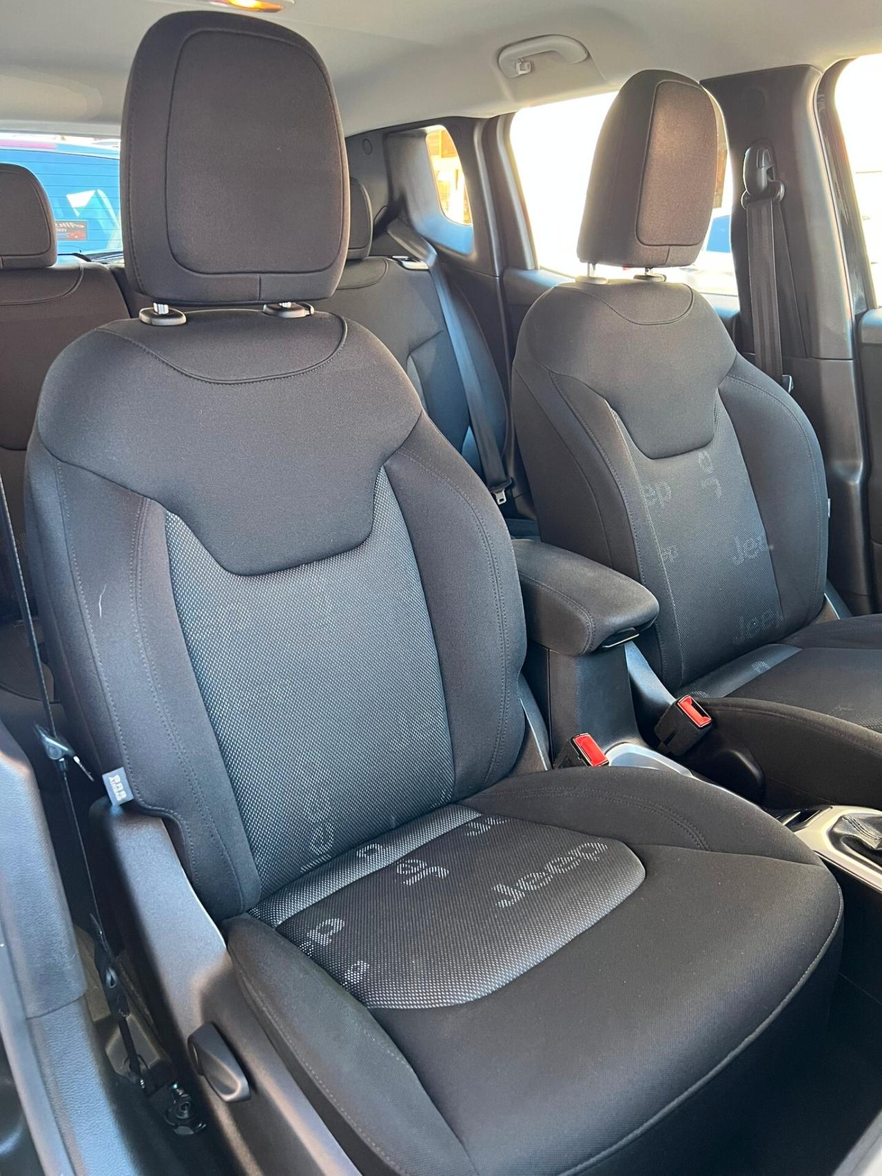 Jeep Renegade 1.6MLJT PARI AL NUOVO 2015