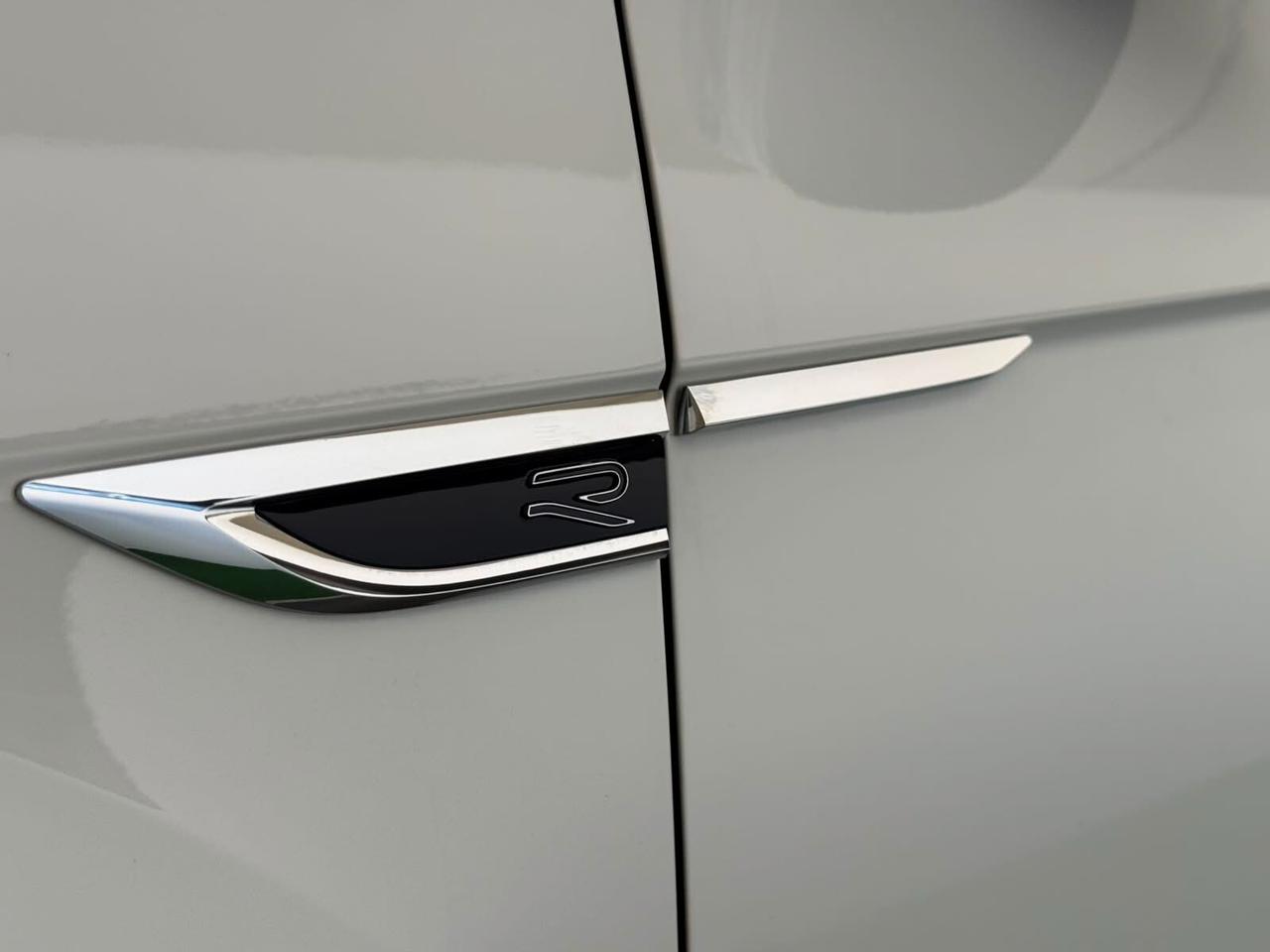 Volkswagen T-Roc 1.5 TSI ACT DSG R-Line