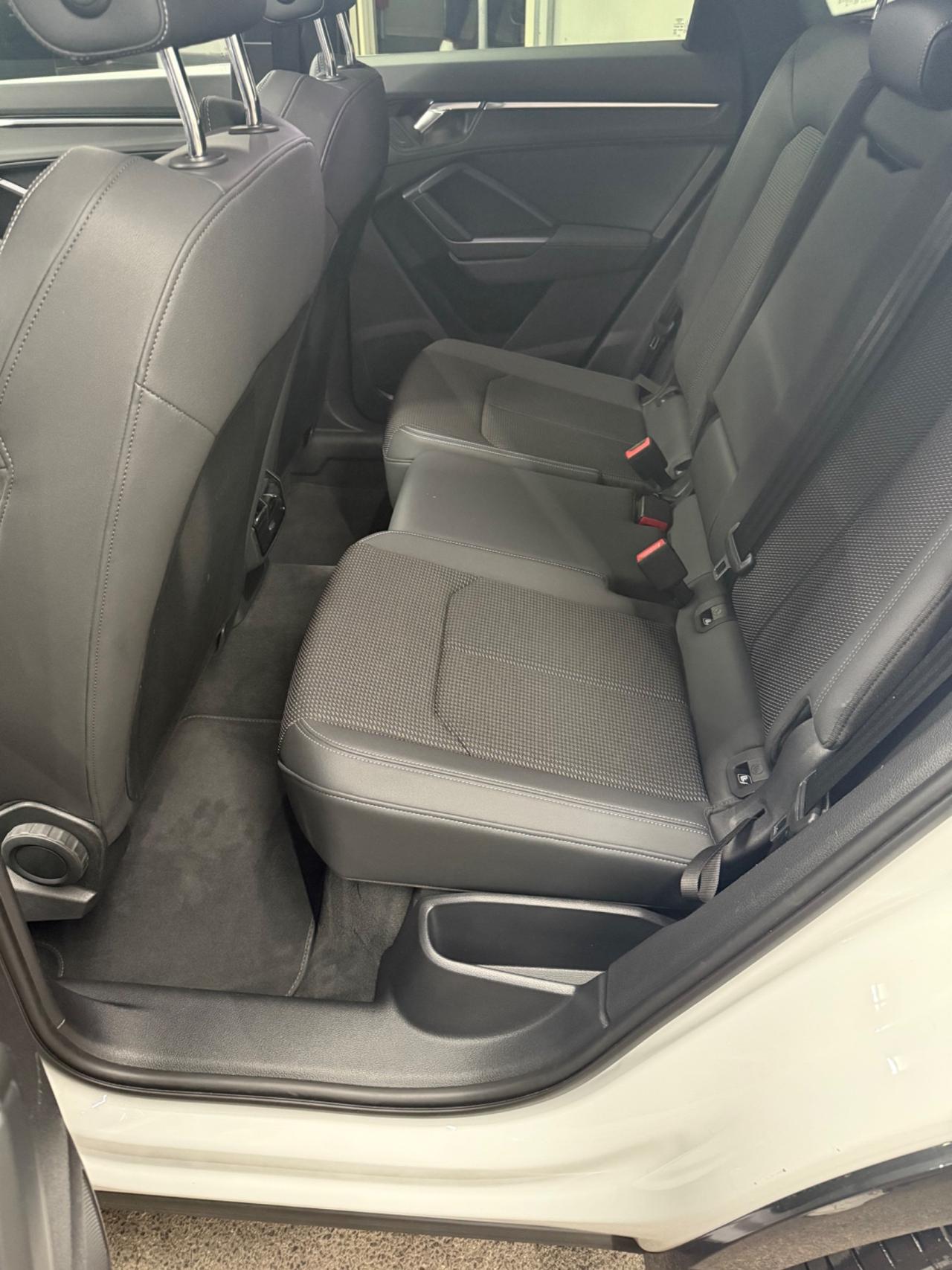 Audi Q3 SPB 35 TDI quattro S line