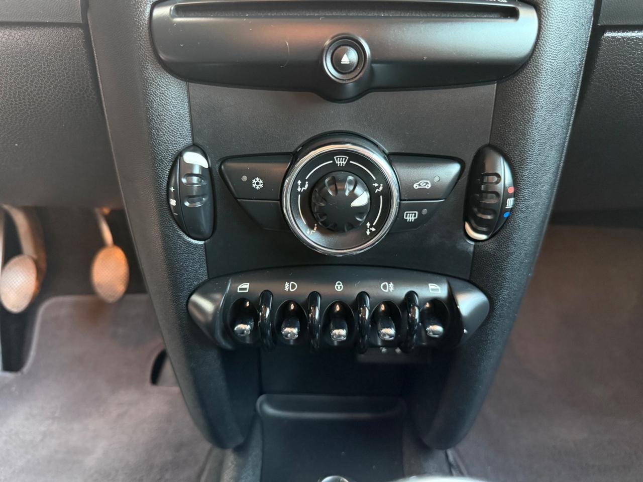 Mini Mini 1.6 16V Cooper D