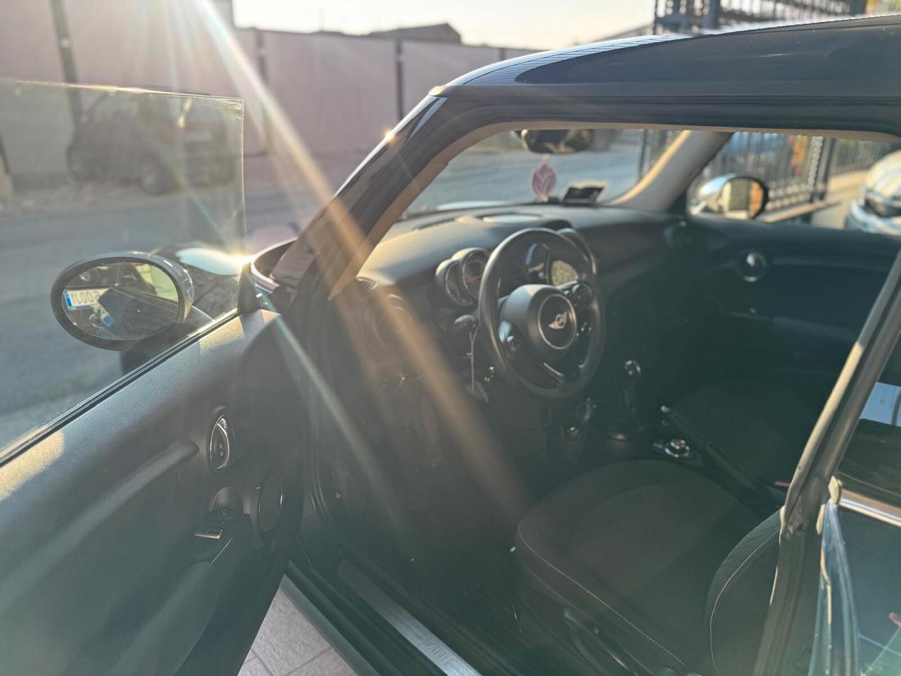 Mini Mini 1.5 Cooper One D 95cv Neopatentati