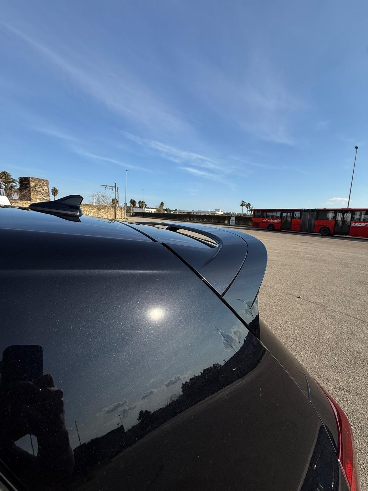 Volkswagen Golf 2.0 TSI R DSG 4Motion Black Edition