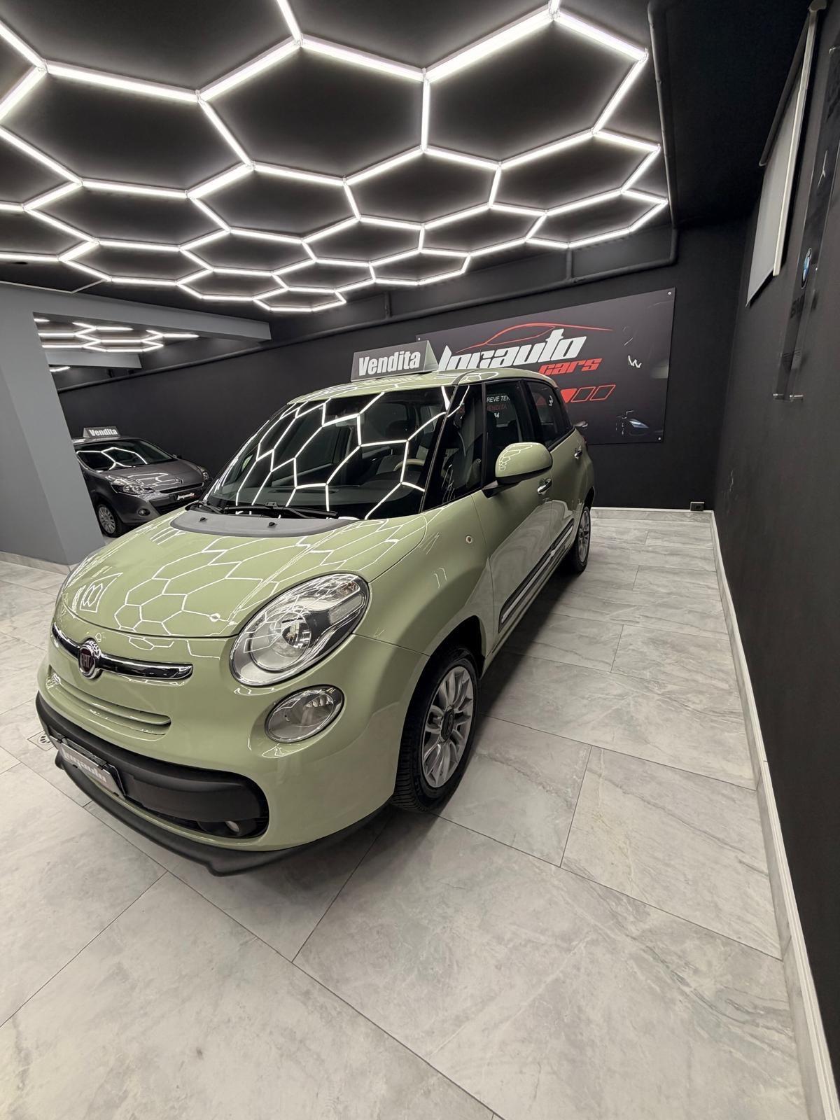 Fiat 500L Living 0.9 TwinAir Turbo Natural Power Lounge