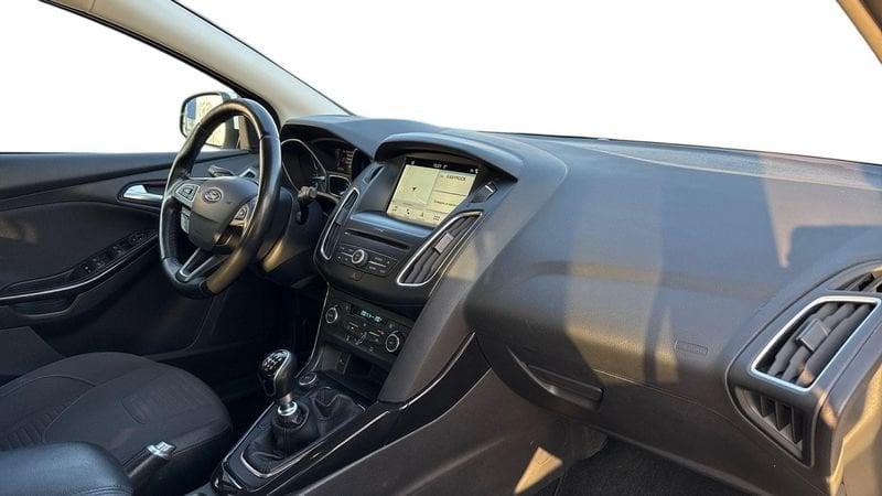 Ford Focus Station Wagon 1.5 TDCi 120cv Titanium S&S my SW 1.5 tdci Titanium s&s 120cv my17